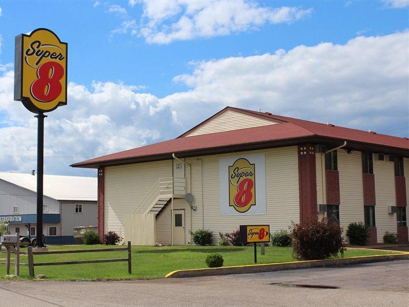 Super 8 By Wyndham Eau Claire I-94 Motel Екстериор снимка